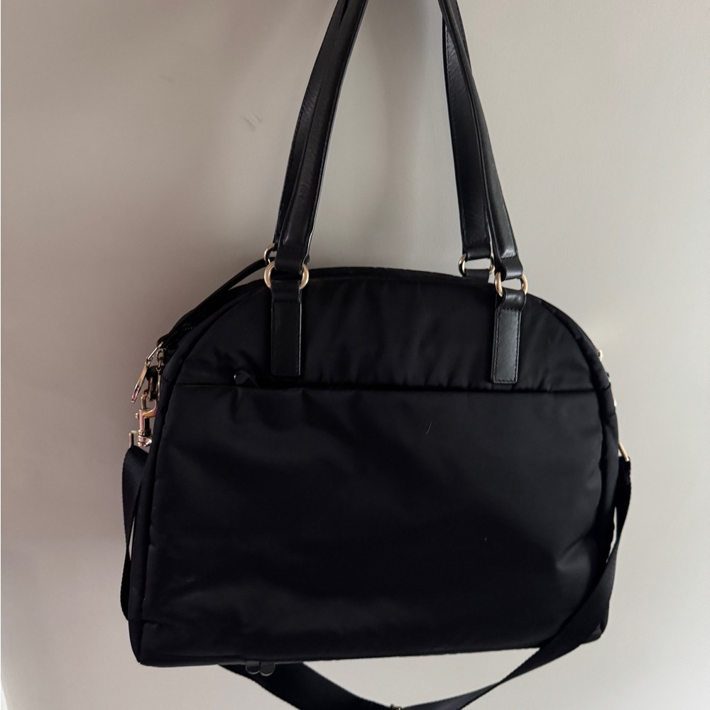Lo & Sons O.M.G. Tote - Picture 10 of 12